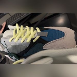 Adidas Yeezy 700, mint condition, but they’re just not for me, OBO